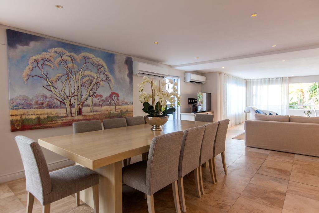 On Slopes Of Geneva Drive Villa *