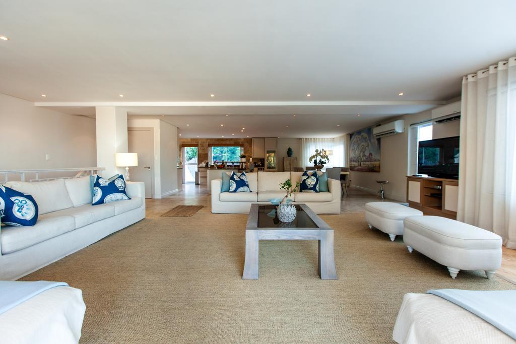 On Slopes Of Geneva Drive Villa Cidade Do Cabo