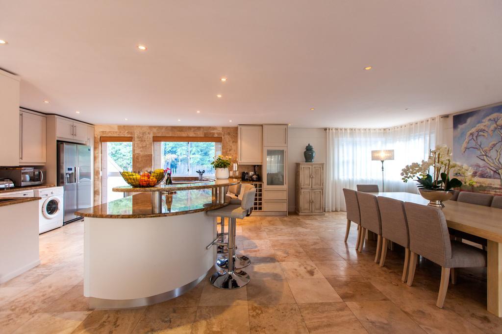 On Slopes Of Geneva Drive Villa